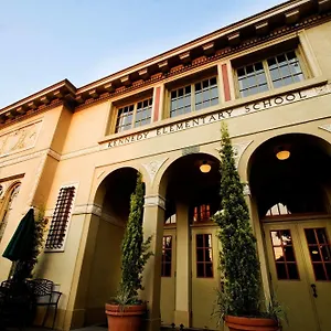 Mcmenamins Kennedy School 3* Portland